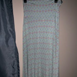 EUC Lularoe maxi skirt size xs